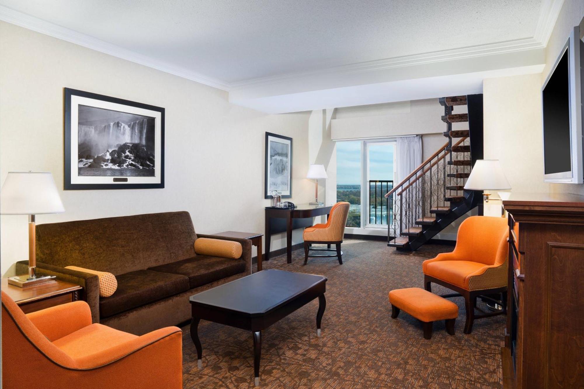Sheraton Fallsview 4*